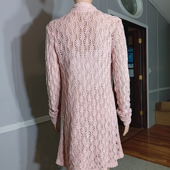 Size medium open front pink Cardigan - Picture 4 of 5